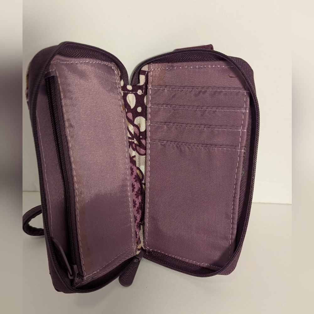 Patchwork Paisley Timeless Wristlet by thirty-one - Picture 2 of 4